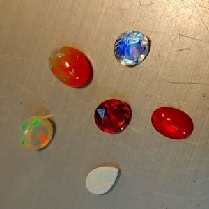 Natural precious Opals, blue moonstone spessparite garnet gemstone lot